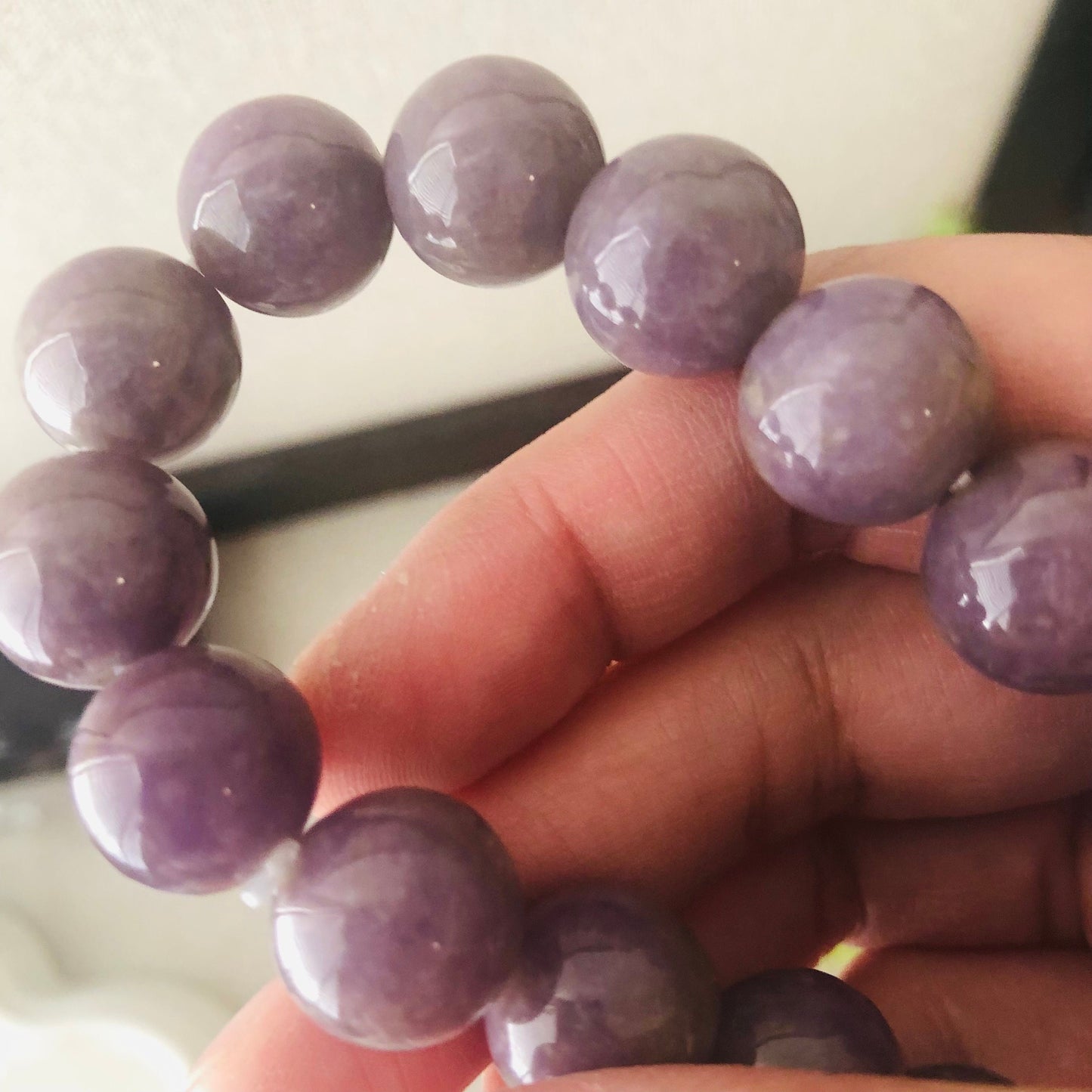 13.6 mm Purple Mauve Cotton Jadeite Jade Bead Bracelet
