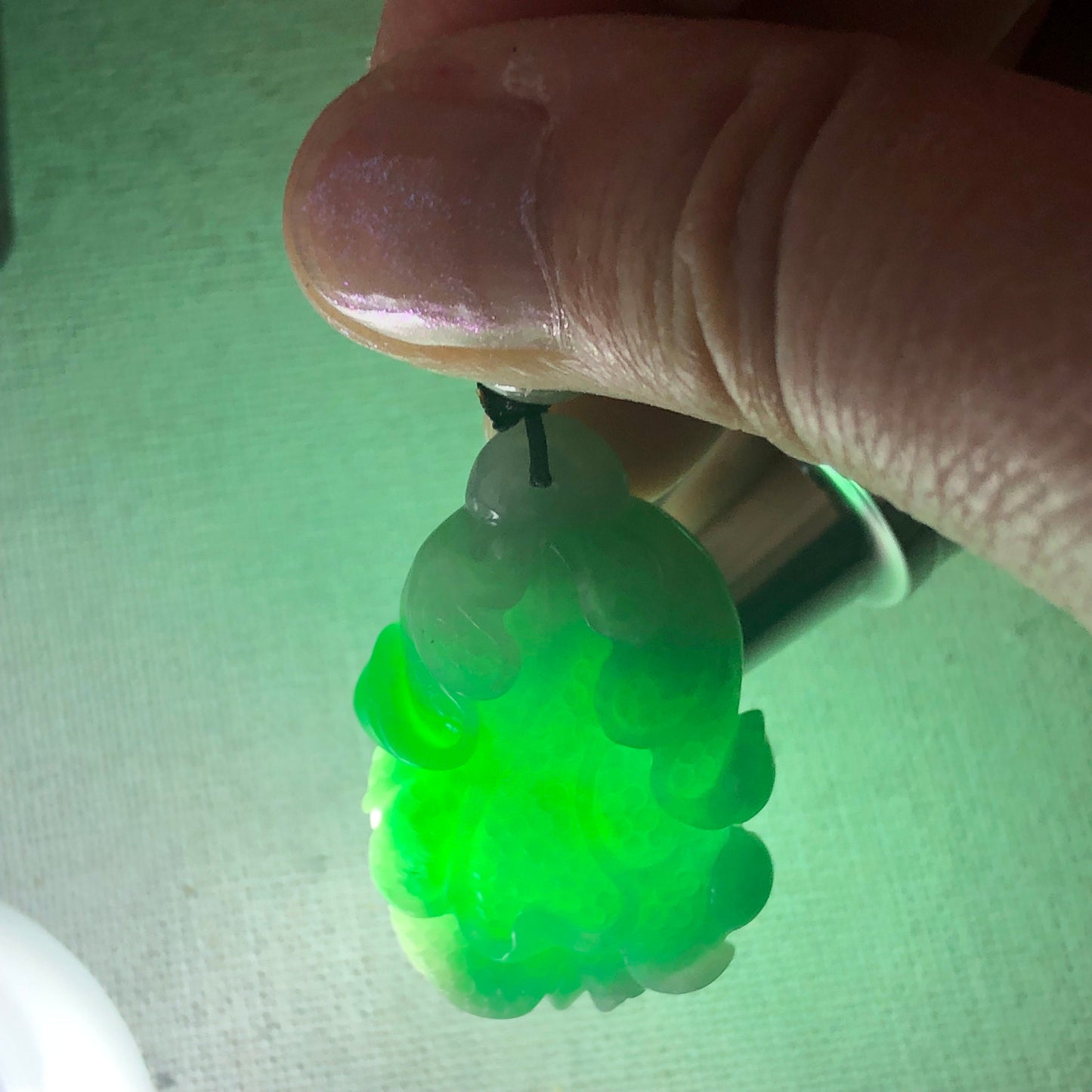 36.9 mm Green Jadeite Jade Carved Vegetable Pendant