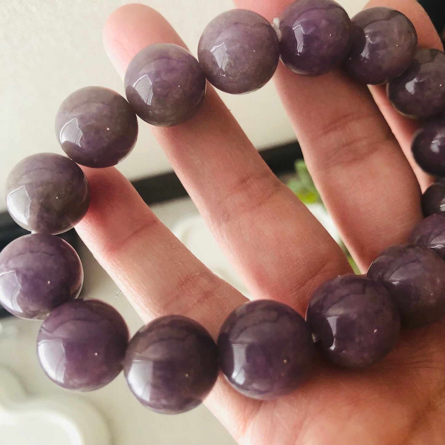 13.6 mm Purple Mauve Cotton Jadeite Jade Bead Bracelet