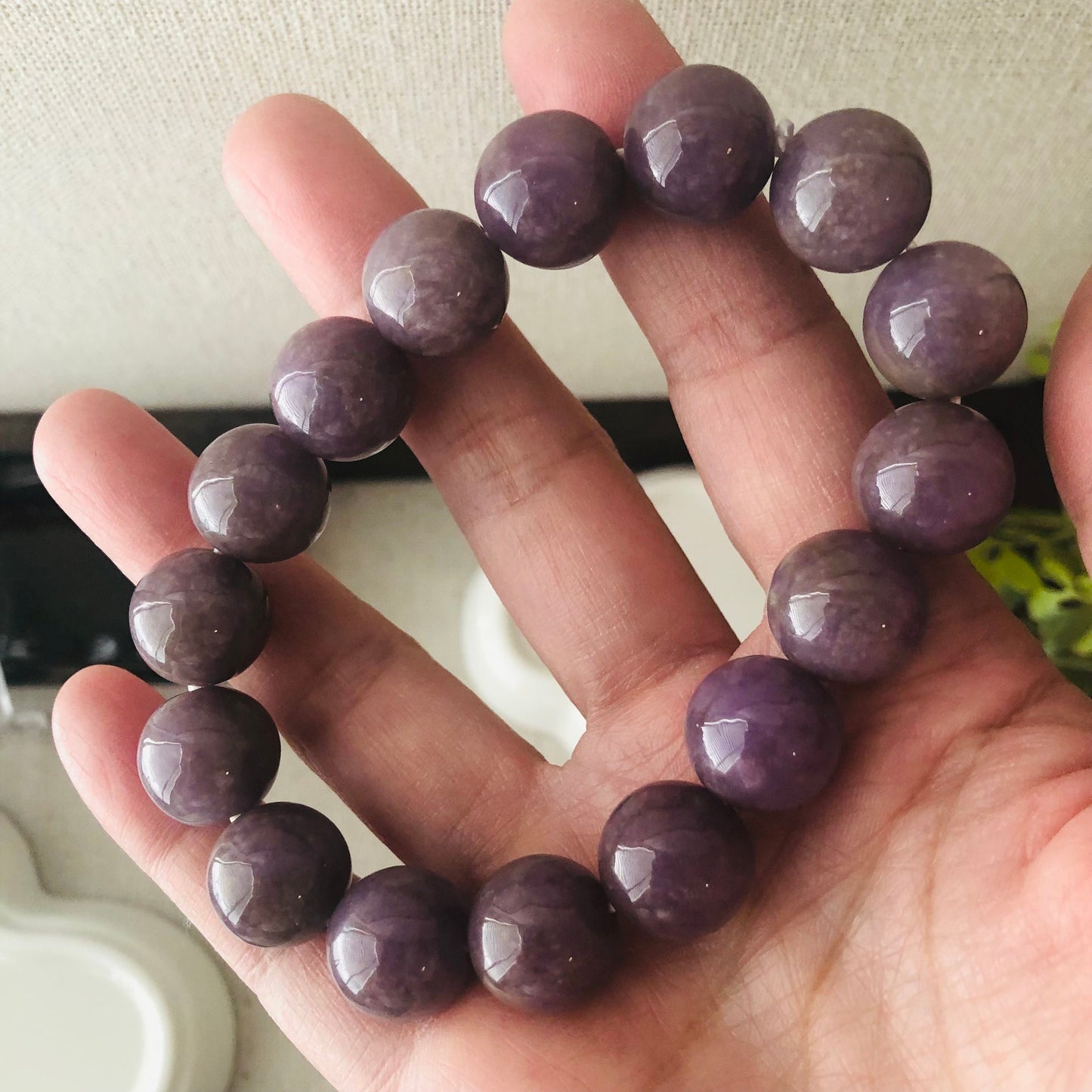 13.6 mm Purple Mauve Cotton Jadeite Jade Bead Bracelet