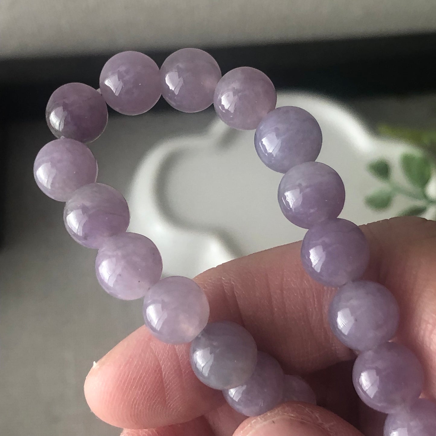 8mm RARE Icy Glossy Sakura Mauve Lavender Jadeite Jade Bead Bracelet
