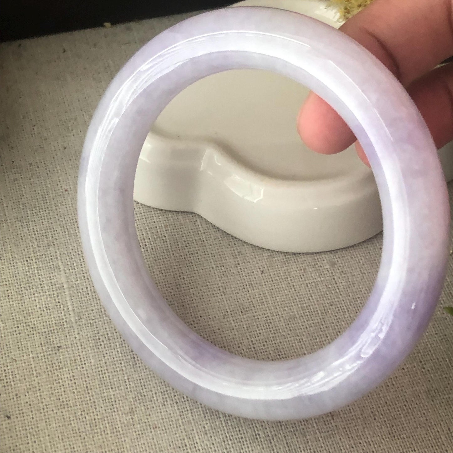 56.4 mm Lavender Green Float Flowers Jadeite Jade Round Shaped Bangle