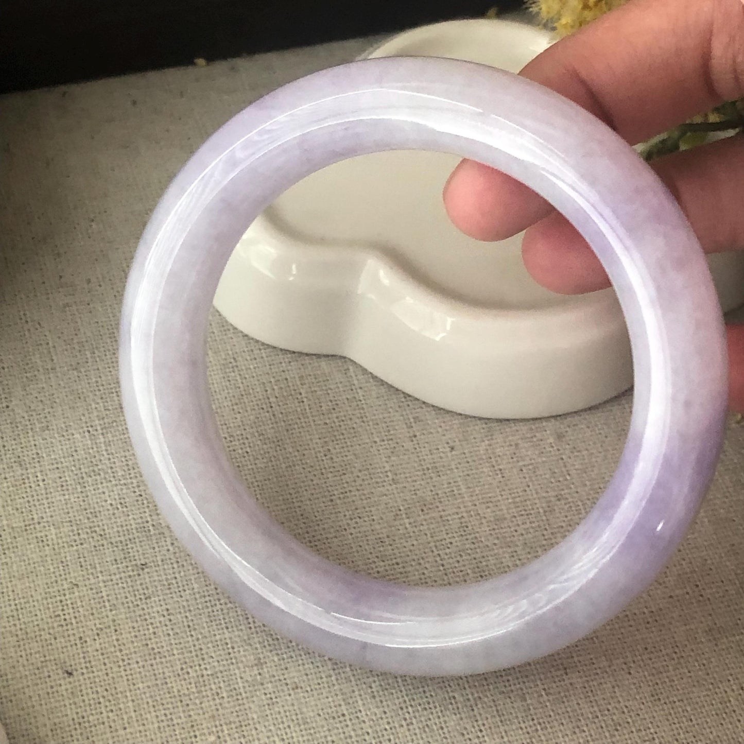 56.4 mm Lavender Green Float Flowers Jadeite Jade Round Shaped Bangle
