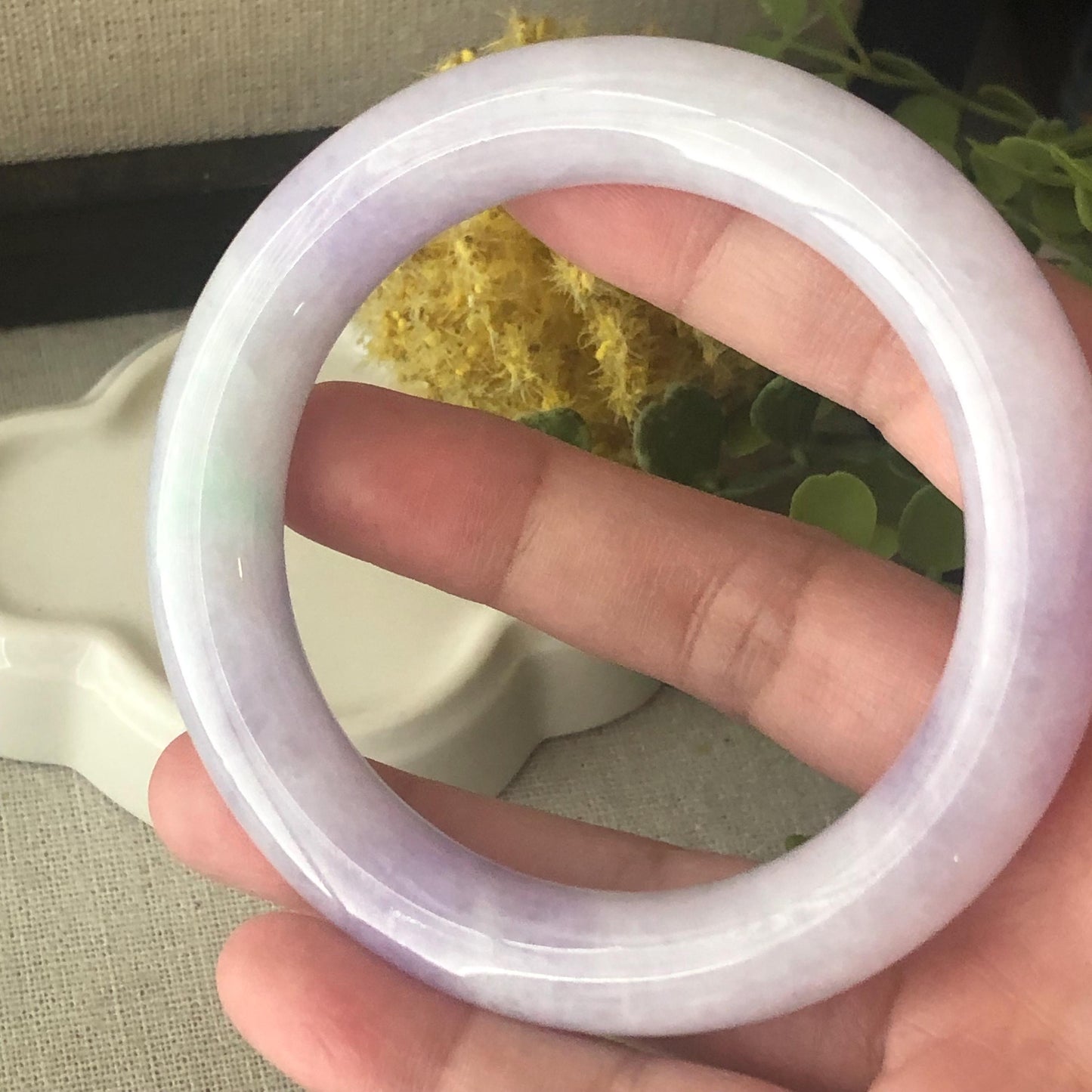 56.4 mm Lavender Green Float Flowers Jadeite Jade Round Shaped Bangle