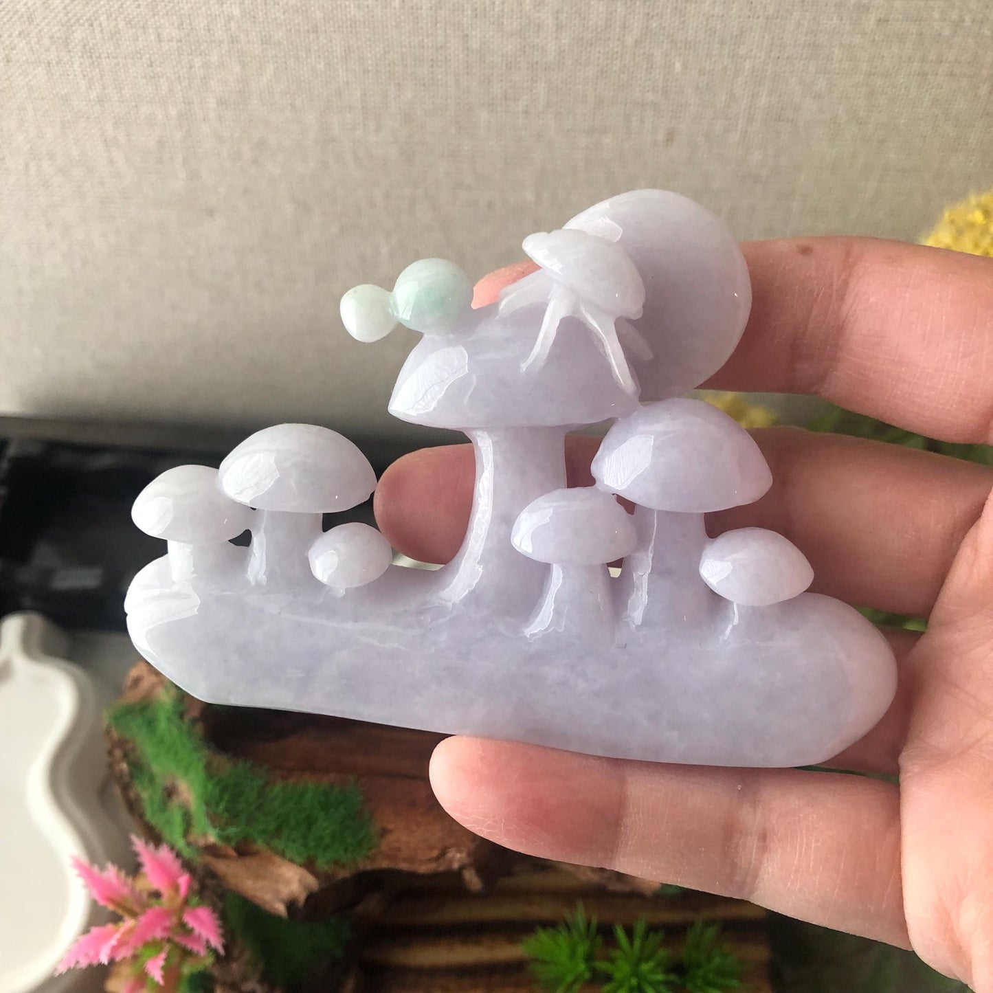 90mm Light Lavender Jadeite Jade Carved mushroom ladybug Statue Display