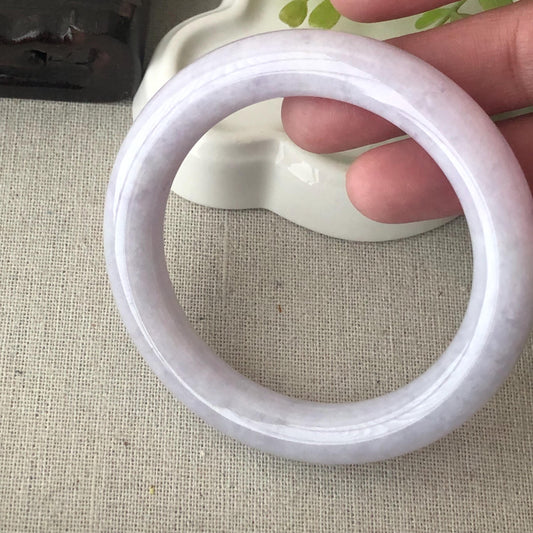 55mm Jadeite Jade Earthy Lavender Round Shaped Bangle