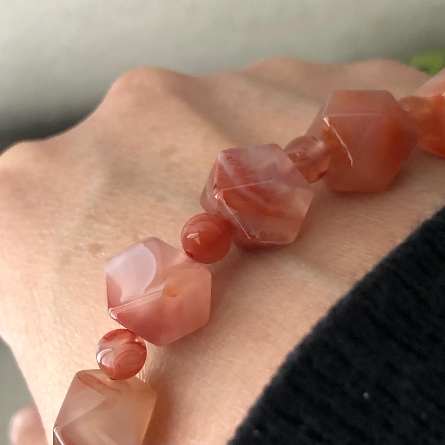 12mm Agate Grade A Natural Diamond Cut Bead Bracelet Red Pink Tone