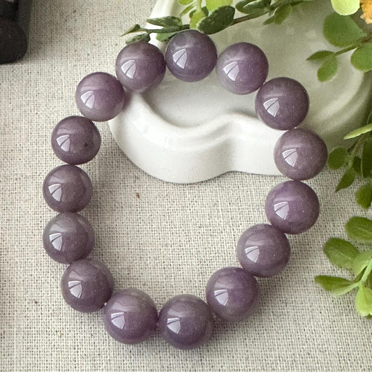 13.5mm Subtle Purple Jade Jadeite Bead Bracelet