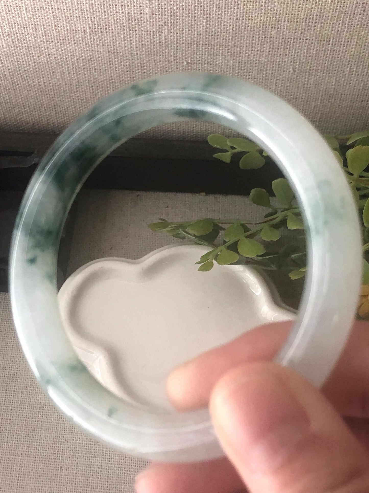 53mm Icy Green Float Flowers Round Jadeite Jade Bangle