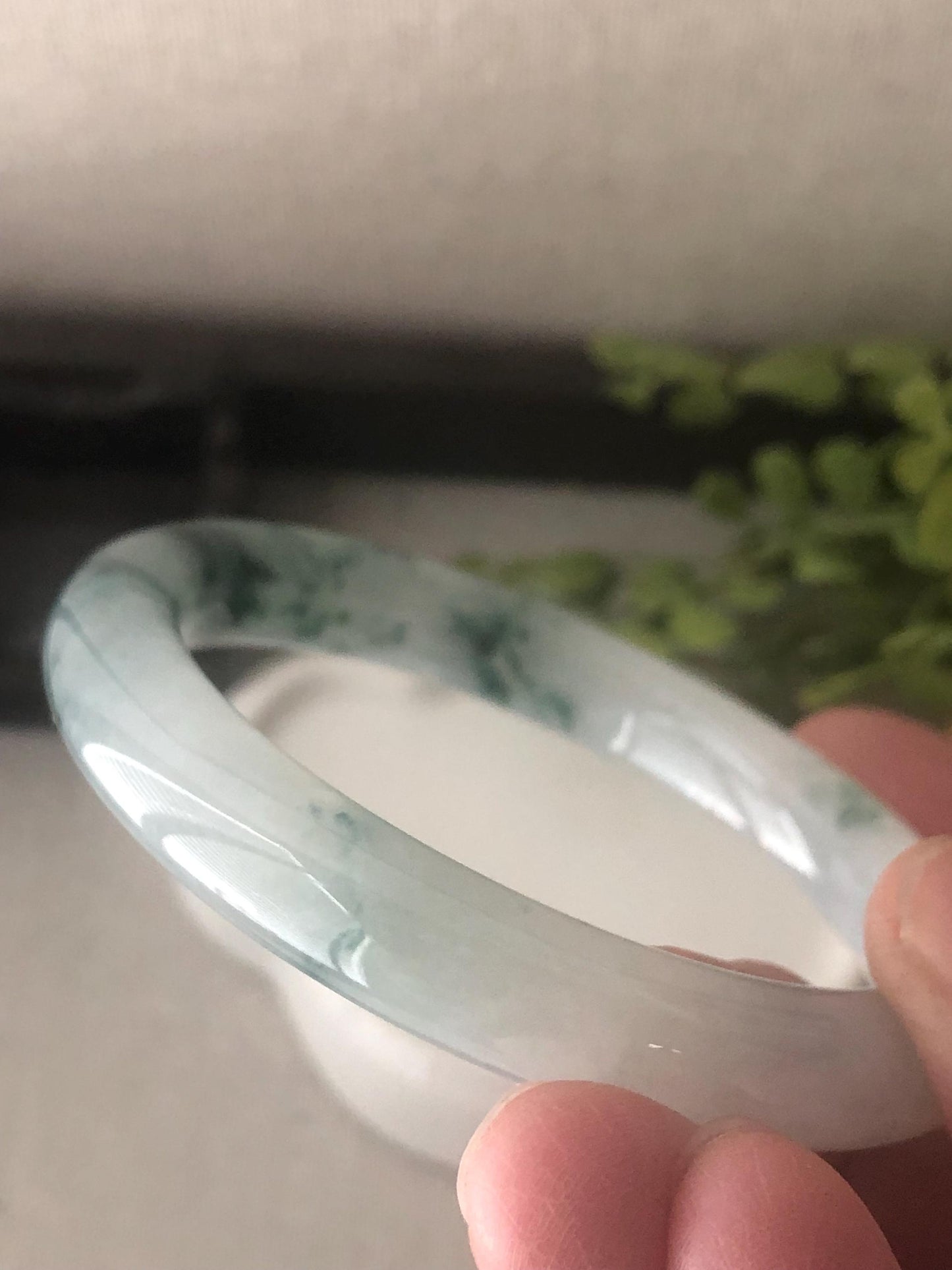 53mm Icy Green Float Flowers Round Jadeite Jade Bangle