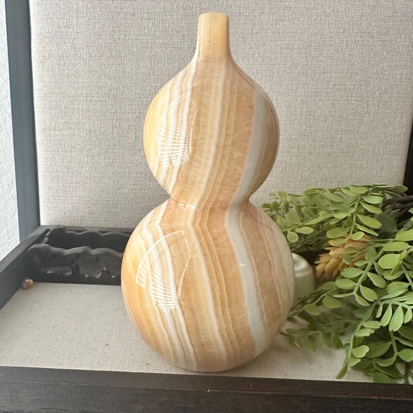 5.5 inches Hulu Gourd Jade Display Statue