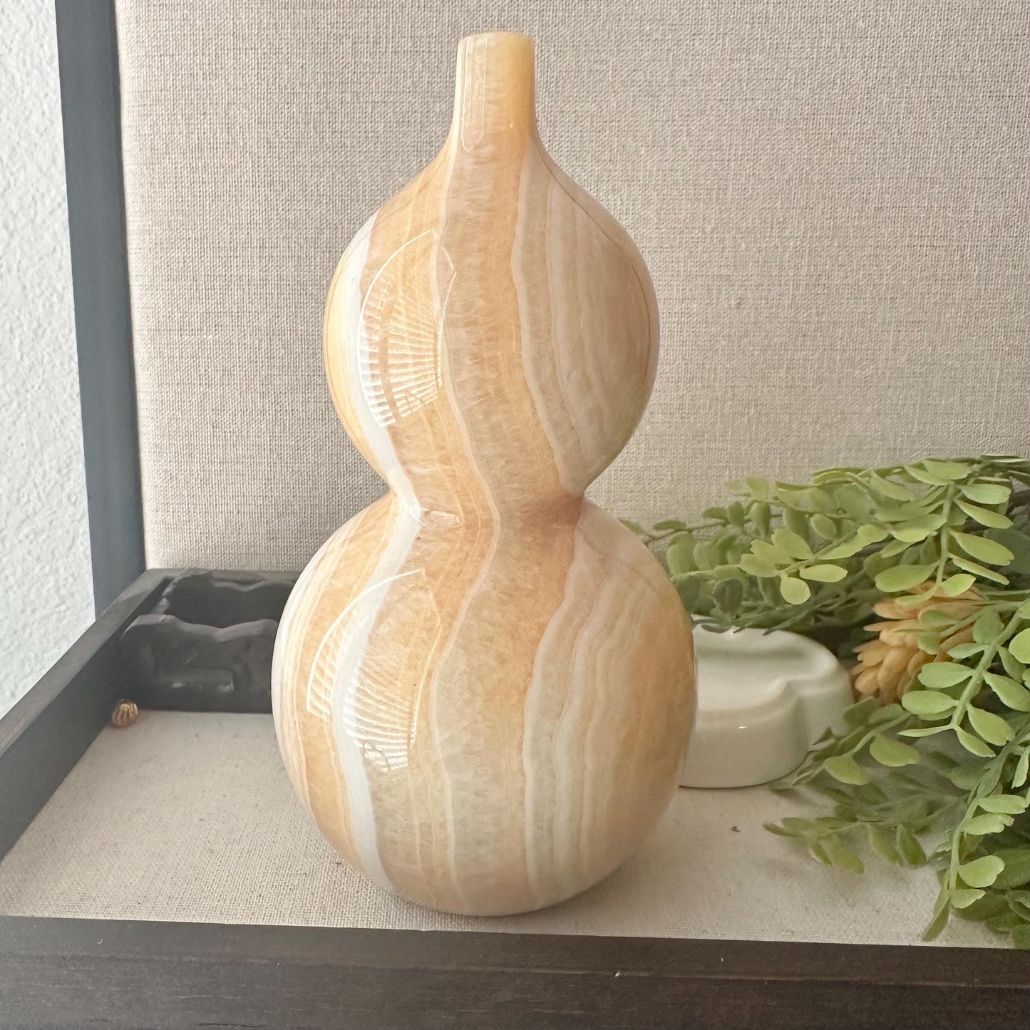 5.5 inches Hulu Gourd Jade Display Statue