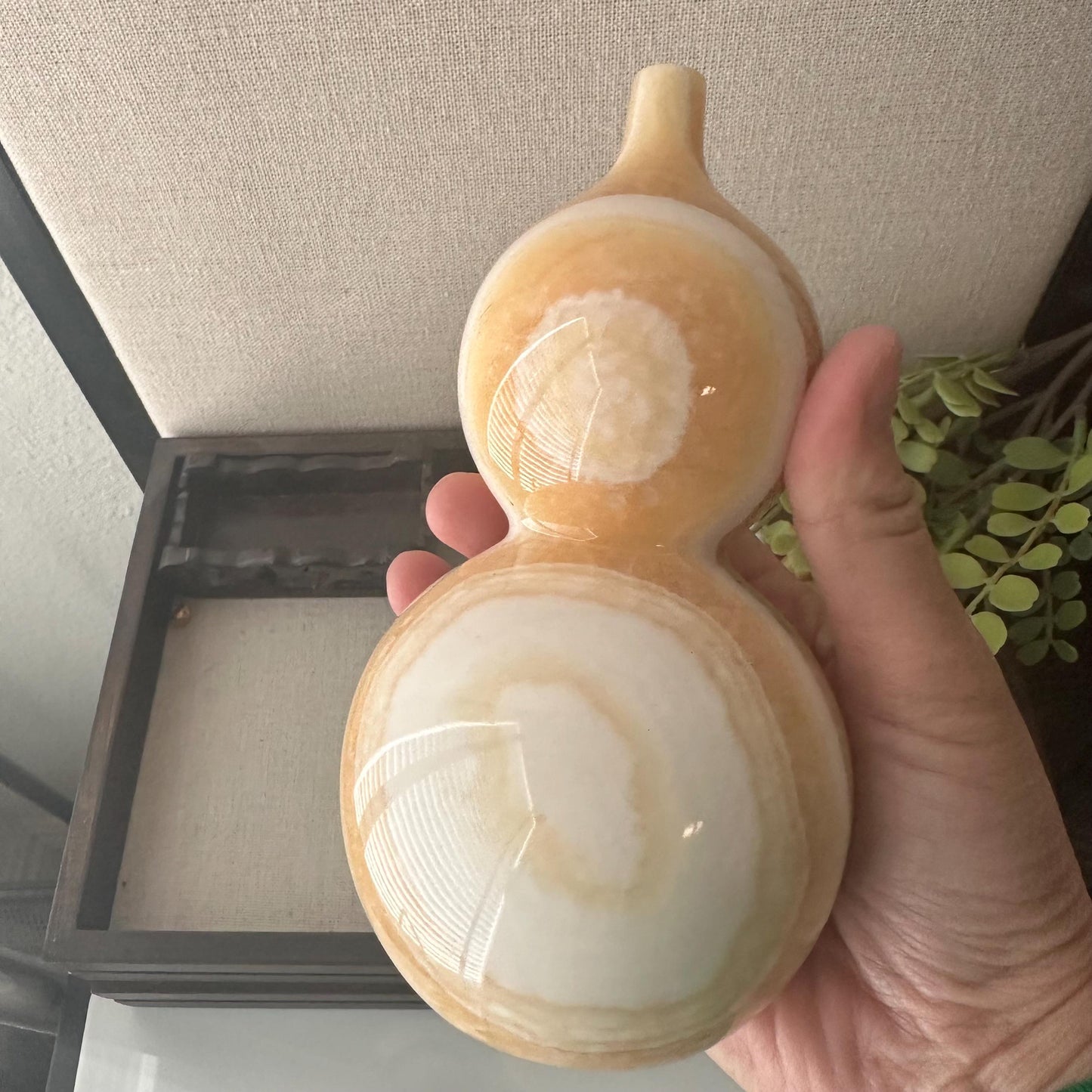 5.5 inches Hulu Gourd Jade Display Statue