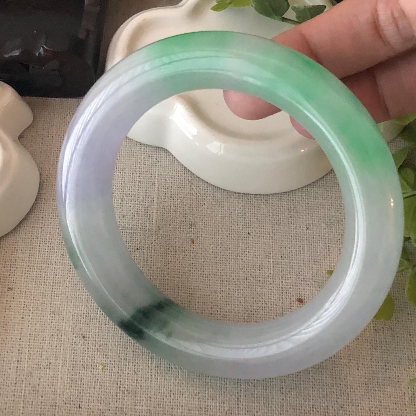 60mm Icy Lavender Green Float Flowers Jadeite Jade Round shaped Bangle
