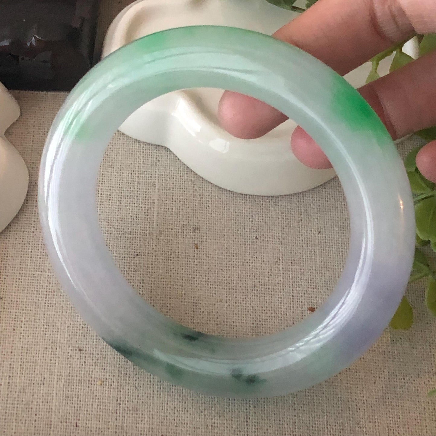 60mm Icy Lavender Green Float Flowers Jadeite Jade Round shaped Bangle