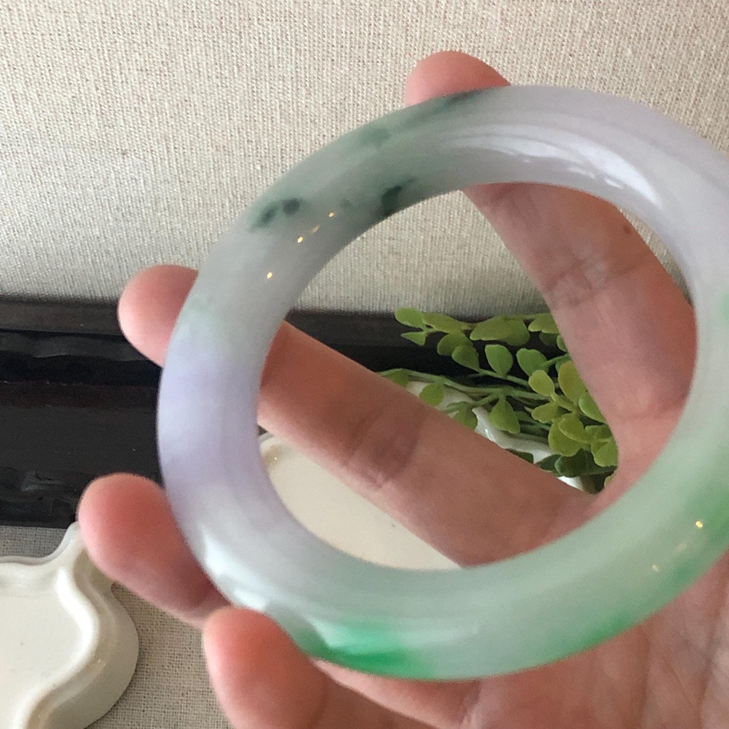 60mm Icy Lavender Green Float Flowers Jadeite Jade Round shaped Bangle