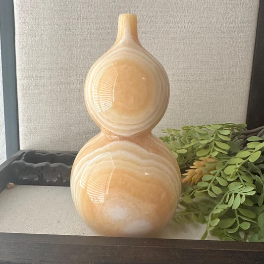 5.5 inches Hulu Gourd Jade Display Statue