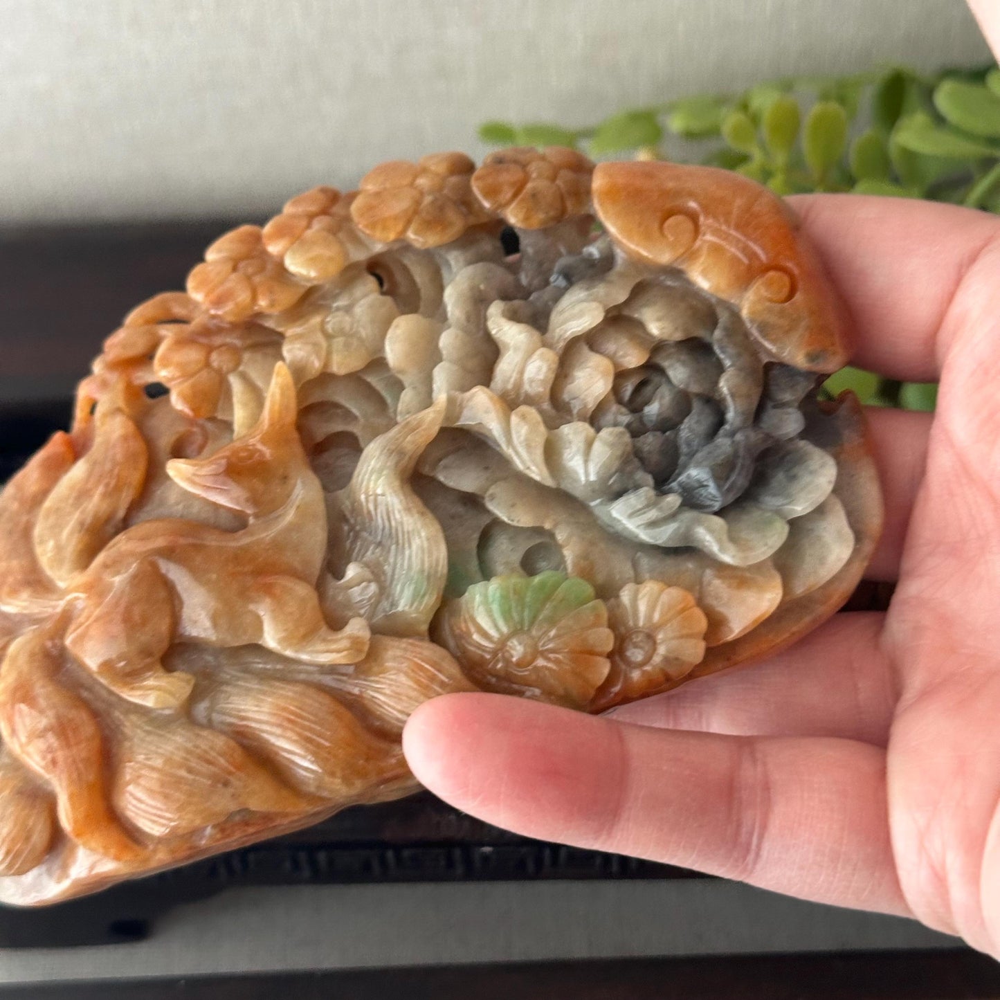 115mm Red Brown Jadeite Jade Carved Flower Kitsune Fox Tail Statue Display