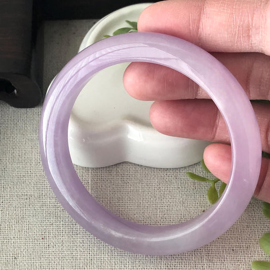 57mm Icy Glossy Lavender Jadeite Jade D Shaped Bangle