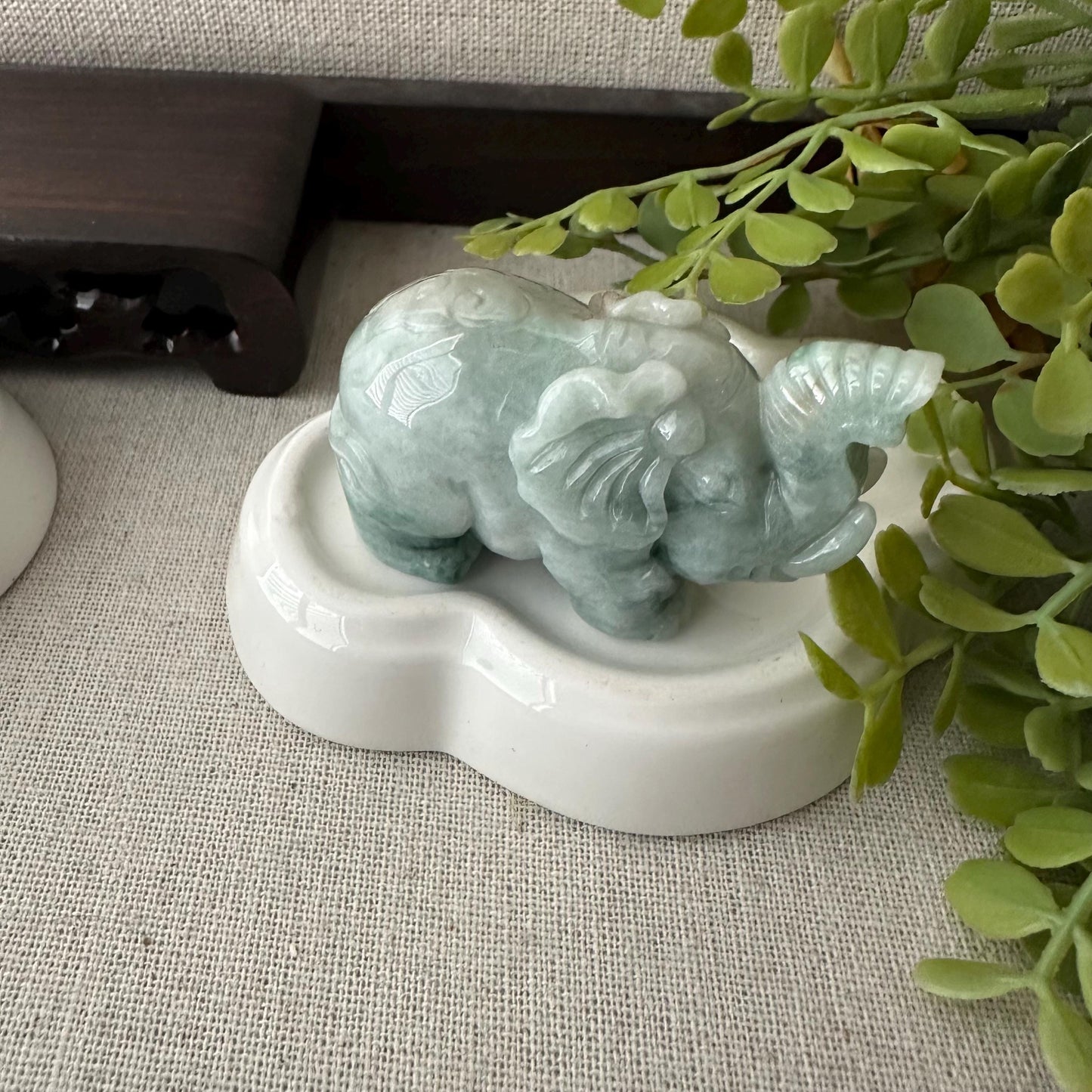 51.2mm Green Float Flowers Jadeite Jade Carved Elephant Statue Display
