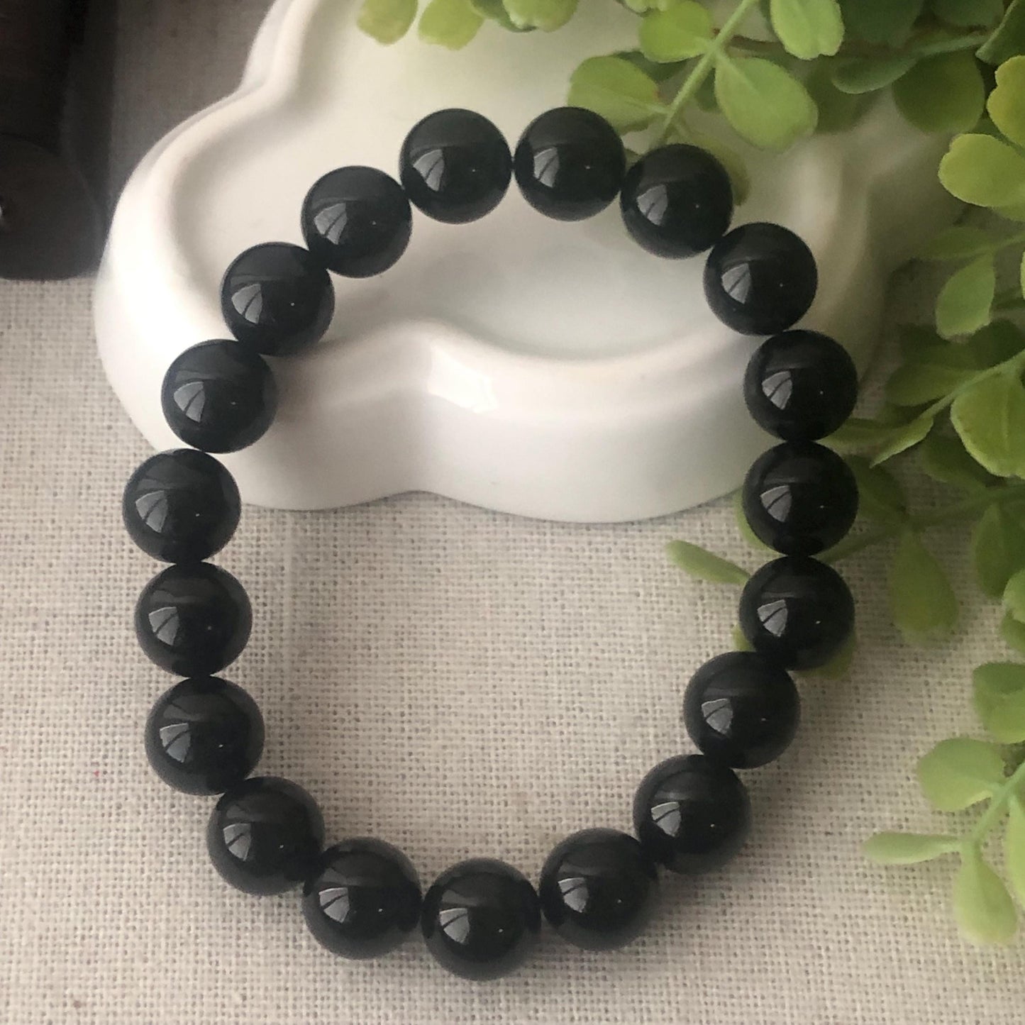 10mm High Glossy Omphacite Black Jadeite Jade Bead Bracelet