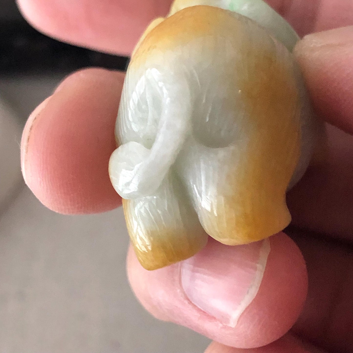 41.3mm Jadeite Jade Yellow Green Carved Elephant Display Statue Figurine or Pendant Figurine